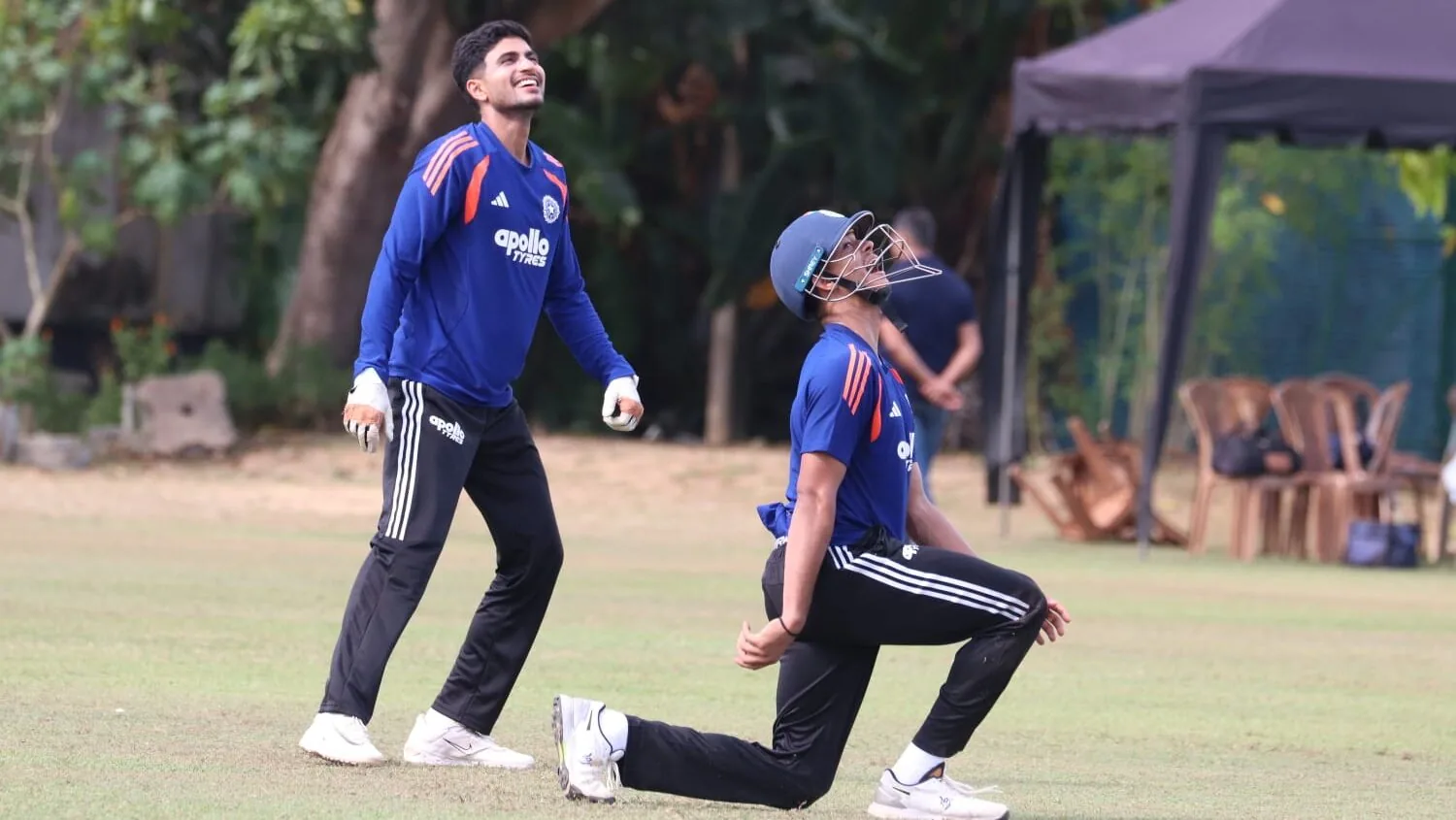 Double blow! Shubman Gill's injury scare alarms India